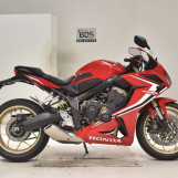 Мотоцикл Honda CBR650R с пробегом 8672 km