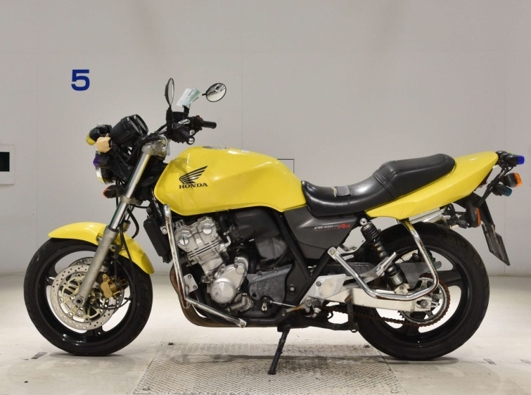 Мотоцикл Honda CB400SFVK з пробігом 53858 km з пробігом 53858 km