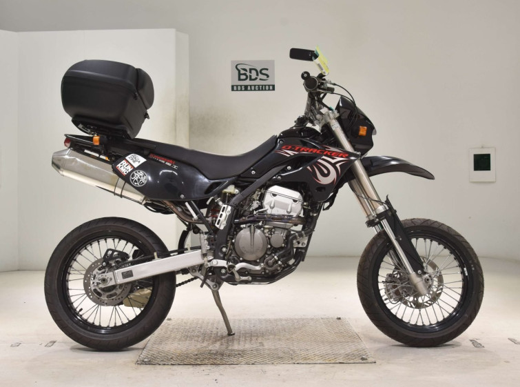 Мотоцикл Kawasaki D-TRACKER250 з пробігом 10888 km