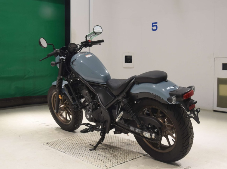 Мотоцикл Honda REBEL CMX1100 с пробегом 2915 km с пробегом 2915 km