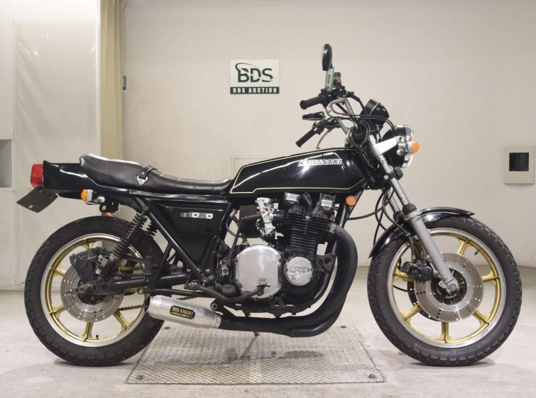Мотоцикл Kawasaki Z1000LTD з пробігом 19960 m