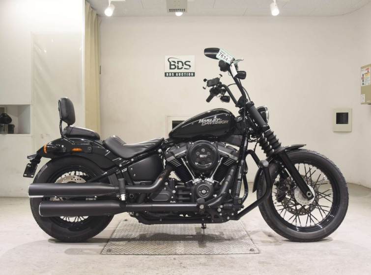 Мотоцикл HD STREETBOB FXBB1750 з пробігом 5365 km