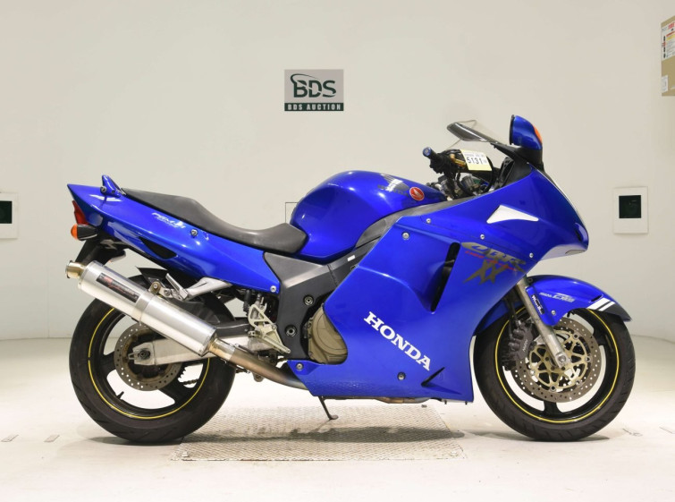 Мотоцикл Honda CBR1100XX BLACKBIRD с пробегом 47832 km