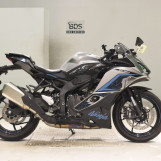 Мотоцикл Kawasaki NINJA ZX-25R KRT з пробігом 5602 km