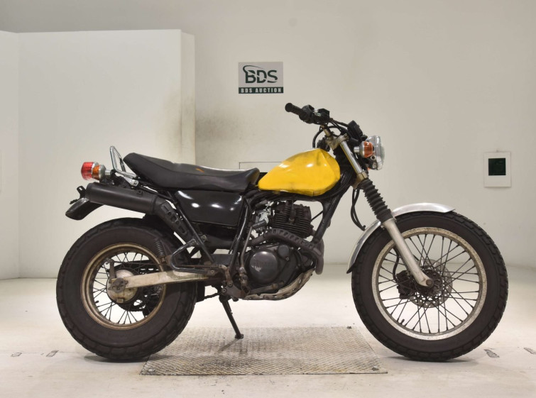 Мотоцикл Yamaha TW200E с пробегом 42761 km