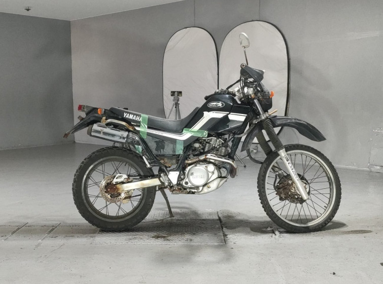 Мотоцикл Yamaha ｾﾛｰ225WE з пробігом 37601 km
