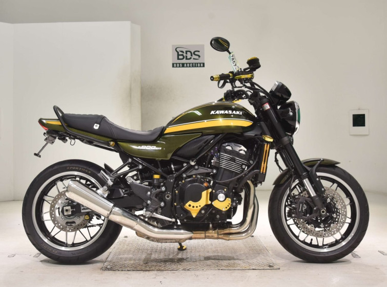 Мотоцикл Kawasaki Z900RS с пробегом 28071 km
