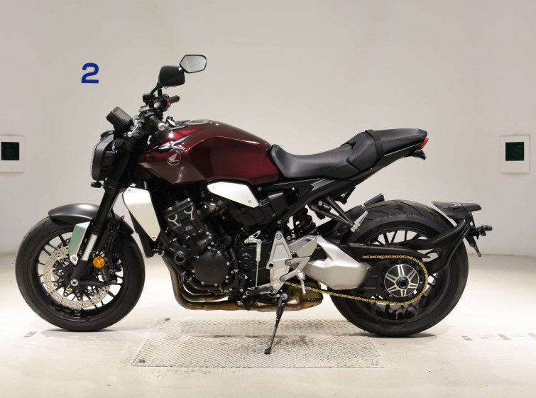 Мотоцикл Honda CB1000R-2 з пробігом 12119 km з пробігом 12119 km