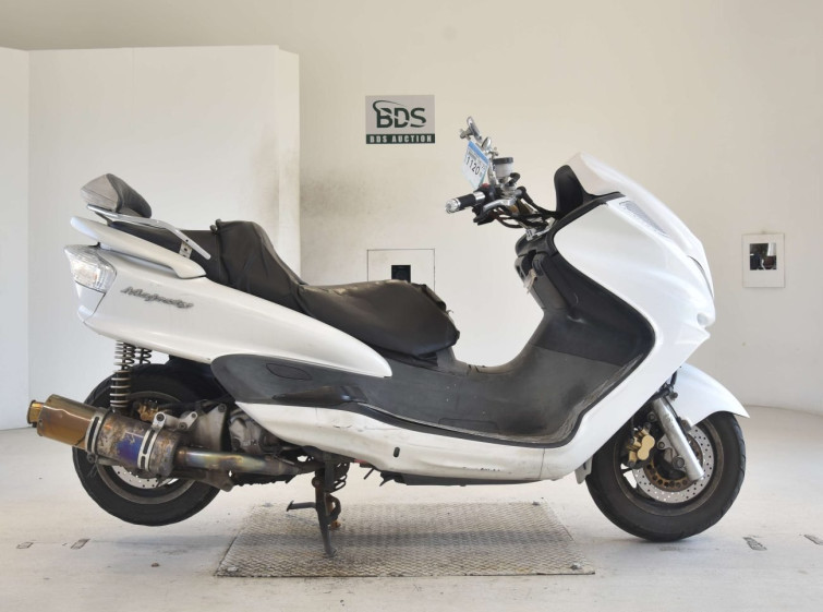 Мотоцикл Yamaha MAJESTY 250 с пробегом 73449 km