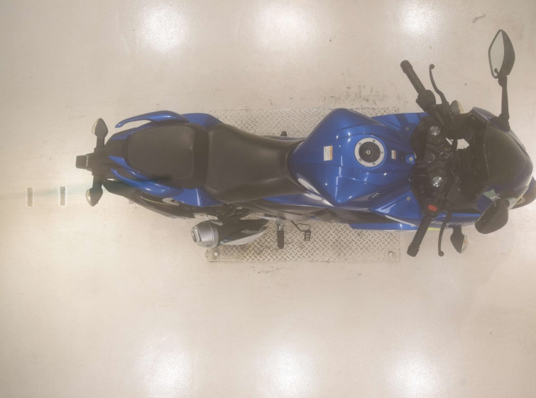 Мотоцикл Suzuki GIXXER250SF с пробегом 5588 km с пробегом 5588 km