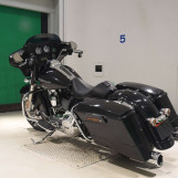 Мотоцикл HD SREET GLIDE FLHX1690 с пробегом 5063 km с пробегом 5063 km