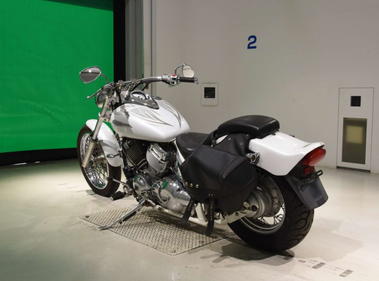 Мотоцикл Yamaha DRAGSTAR XVS400 з пробігом 20367 km з пробігом 20367 km