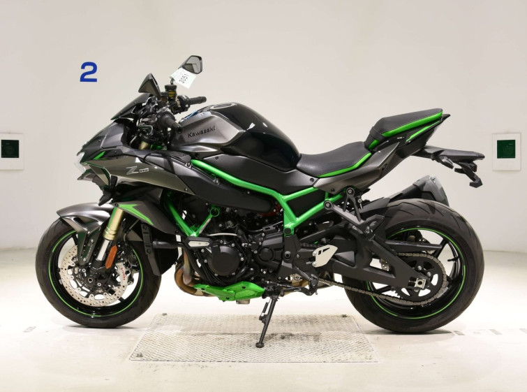 Мотоцикл Kawasaki Z H2 SE з пробігом 5677 km з пробігом 5677 km