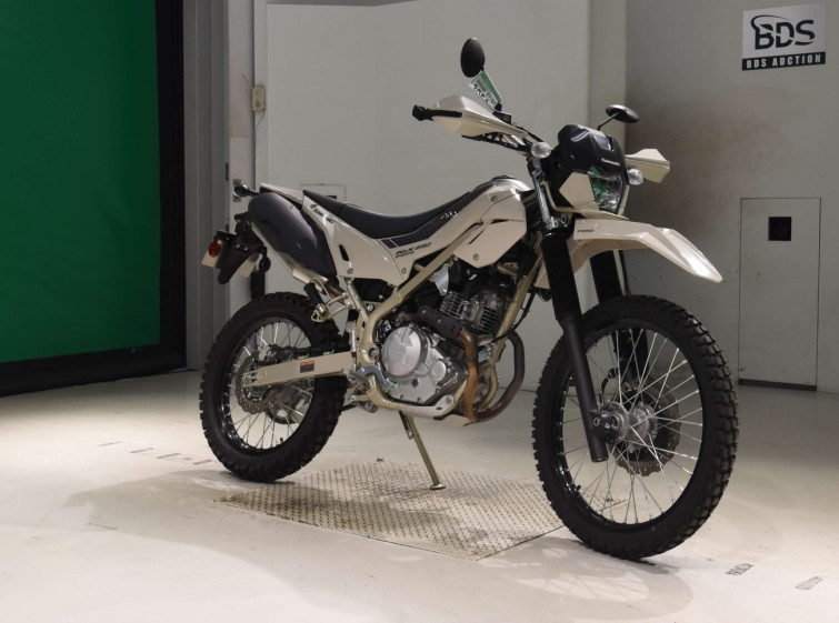 Мотоцикл Kawasaki KLX230 SHERPA з пробігом 127 km з пробігом 127 km