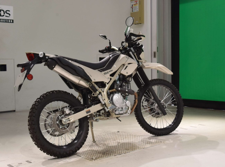 Мотоцикл Kawasaki KLX230 SHERPA з пробігом 127 km з пробігом 127 km