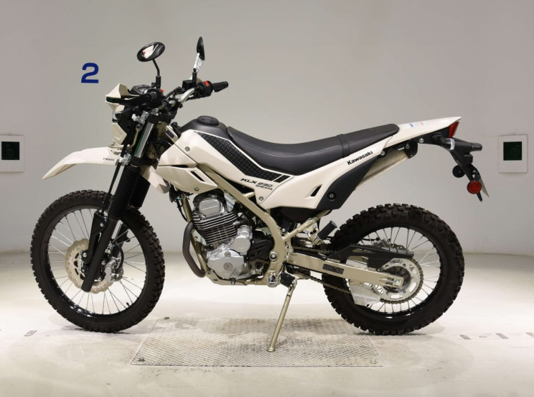 Мотоцикл Kawasaki KLX230 SHERPA з пробігом 127 km з пробігом 127 km