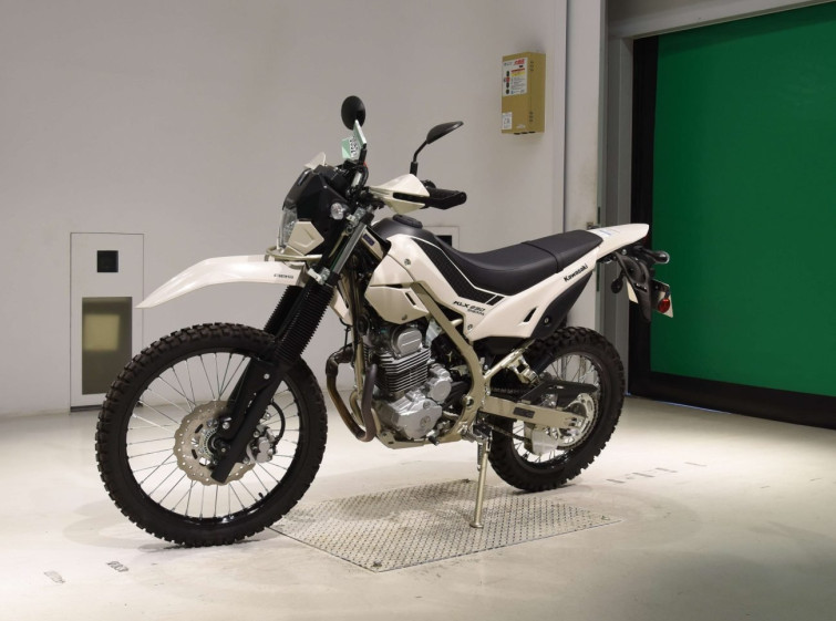 Мотоцикл Kawasaki KLX230 SHERPA з пробігом 127 km з пробігом 127 km