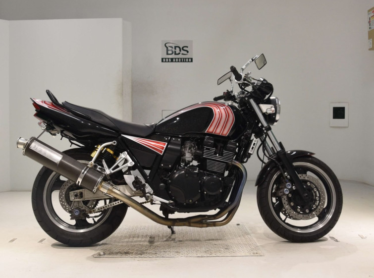 Мотоцикл Yamaha XJR400 з пробігом 5479 km з пробігом 5479 km