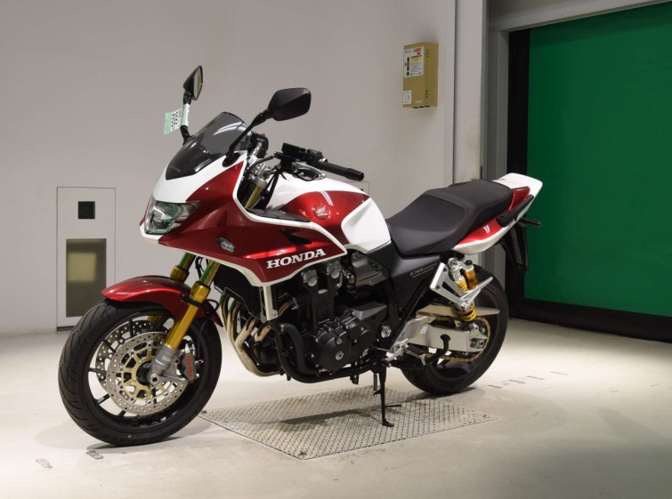 Мотоцикл Honda CB1300SF BOLDOR з пробігом 46 km з пробігом 46 km