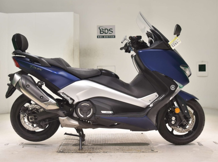 Мотоцикл Yamaha T-MAX530DX с пробегом 26742 km