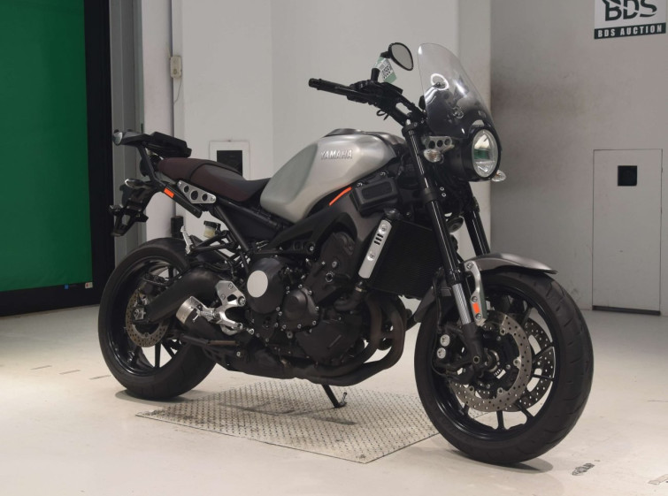 Мотоцикл Yamaha XSR900 с пробегом 8370 km с пробегом 8370 km