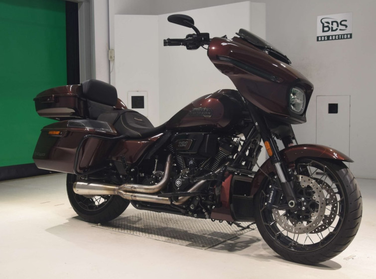 Мотоцикл HD FLHXSE1980CVO с пробегом 5874 km с пробегом 5874 km