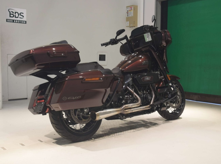 Мотоцикл HD FLHXSE1980CVO с пробегом 5874 km с пробегом 5874 km