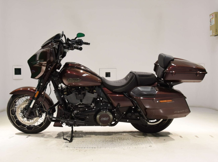 Мотоцикл HD FLHXSE1980CVO с пробегом 5874 km с пробегом 5874 km