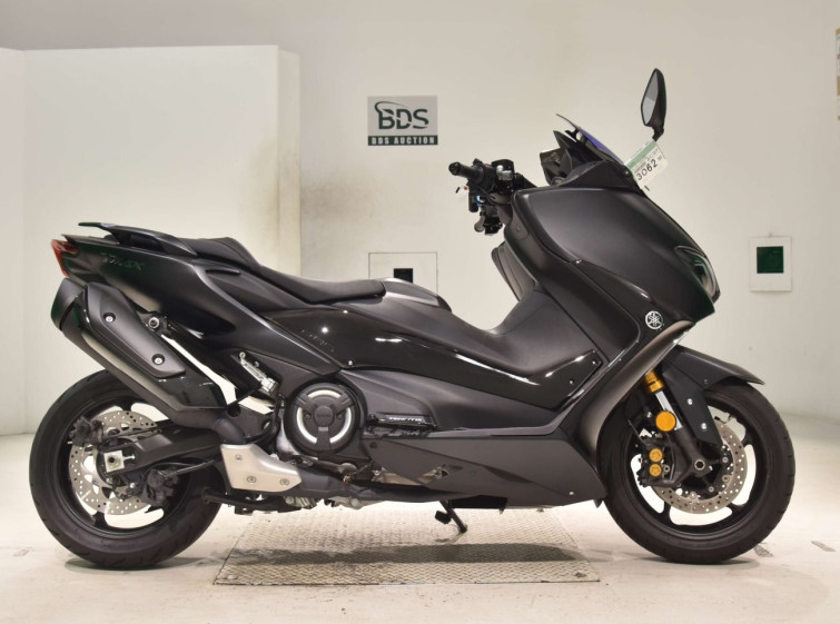 Мотоцикл Yamaha T-MAX560T с пробегом 4168 km с пробегом 4168 km