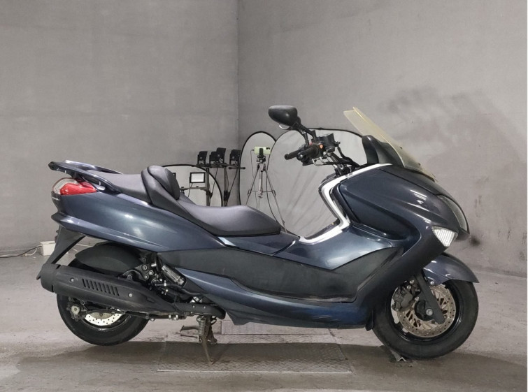 Мотоцикл Yamaha MAJESTY 250 с пробегом 24914 km