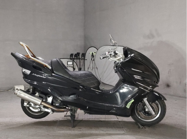 Мотоцикл Yamaha MAJESTY 250C з пробігом 19248 km
