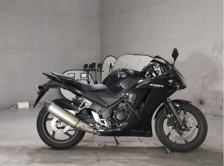 Мотоцикл Honda CBR250R с пробегом 24847 km