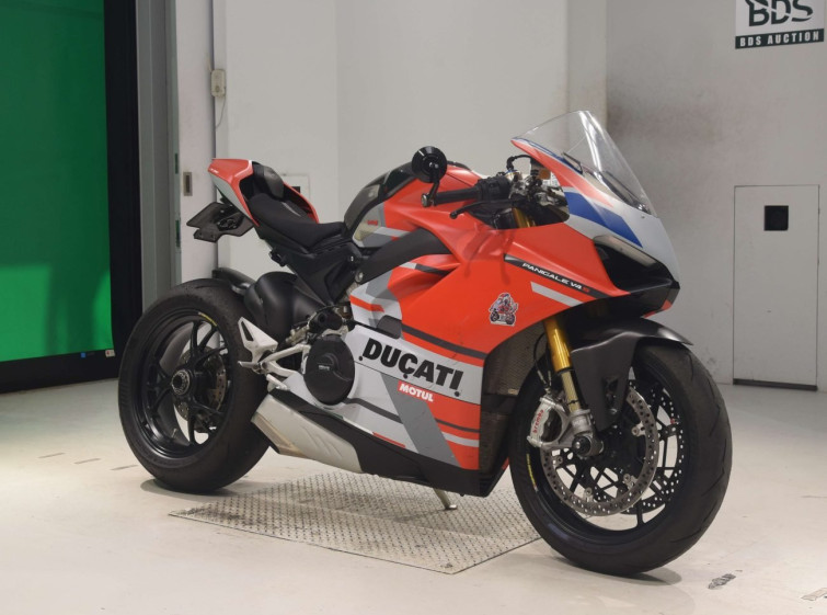 Мотоцикл Ducati 1103 PANIGALE V4 з пробігом 3907 km з пробігом 3907 km