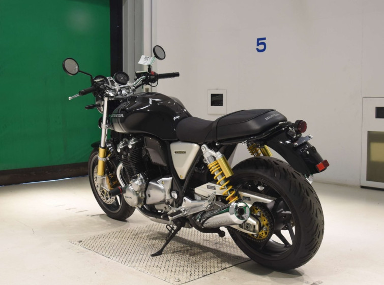 Мотоцикл Honda CB1100RS з пробігом 21311 km з пробігом 21311 km