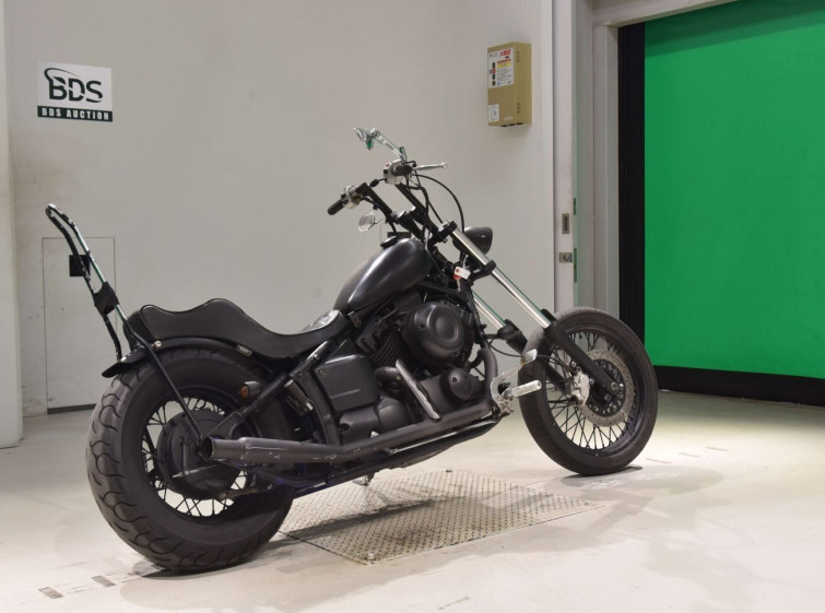 Мотоцикл Yamaha DRAGSTAR XVS400 з пробігом 6425 km з пробігом 6425 km