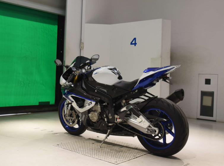 Мотоцикл BMW HP4 с пробегом 27523 km с пробегом 27523 km