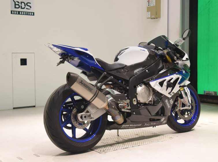 Мотоцикл BMW HP4 с пробегом 27523 km с пробегом 27523 km