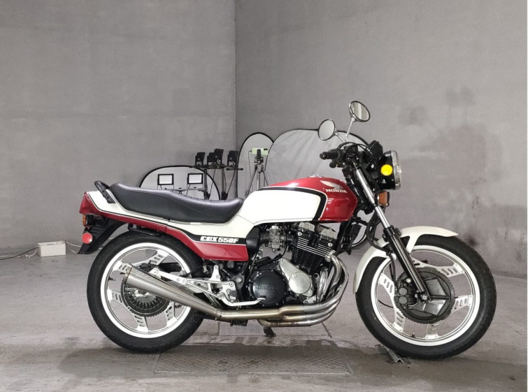 Мотоцикл Honda CBX550F с пробегом 27646 km