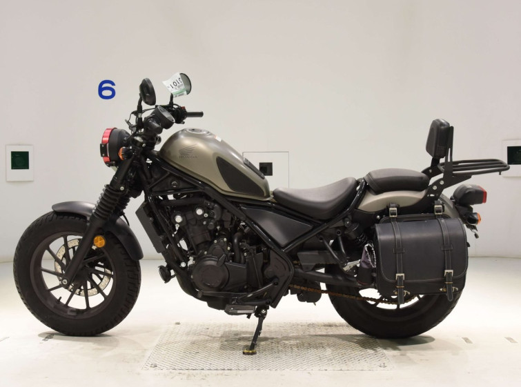 Мотоцикл Honda REBEL CMX500 с пробегом 24122 km с пробегом 24122 km