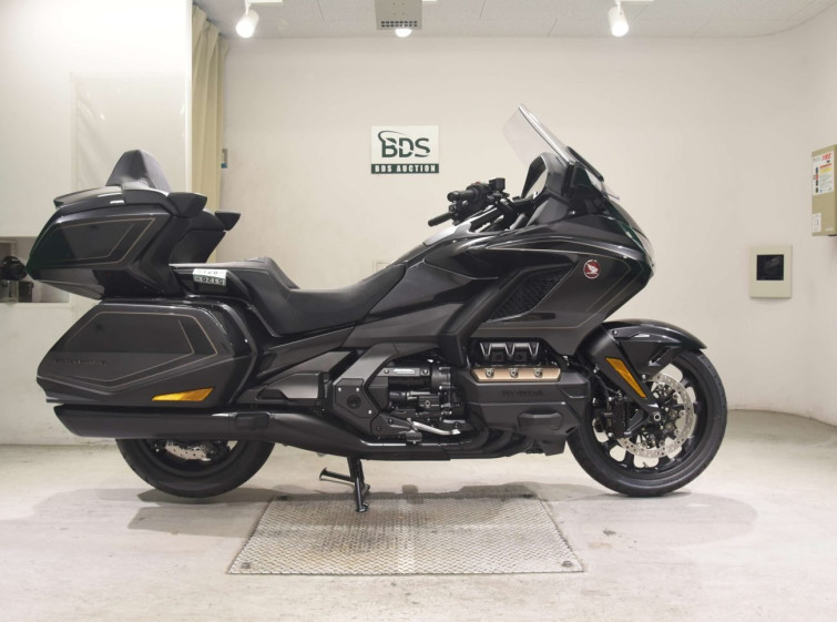 Мотоцикл Honda GL1800 TOUR D с пробегом 39 km