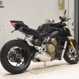 Мотоцикл Ducati STREET FIGHTER V4S с пробегом 11604 km с пробегом 11604 km