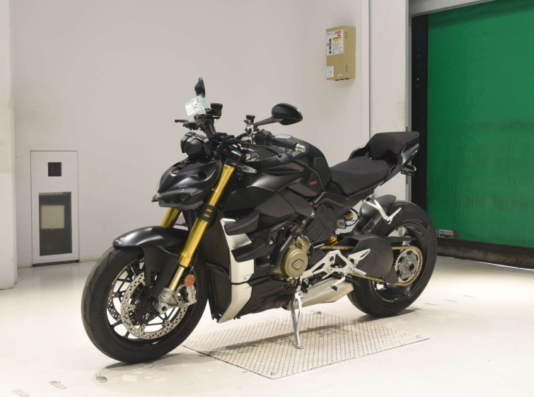 Мотоцикл Ducati STREET FIGHTER V4S с пробегом 11604 km с пробегом 11604 km