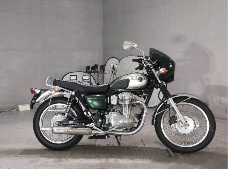 Мотоцикл Kawasaki W800 з пробігом 35177 km