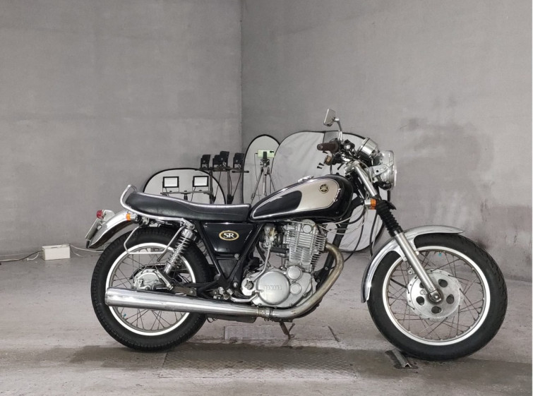 Мотоцикл Yamaha SR400 с пробегом 52251 km