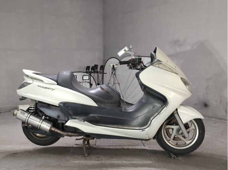 Мотоцикл Yamaha GRAND MAJESTY250 TRIKE
