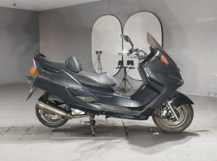 Мотоцикл Yamaha MAJESTY 250 с пробегом 72881 km