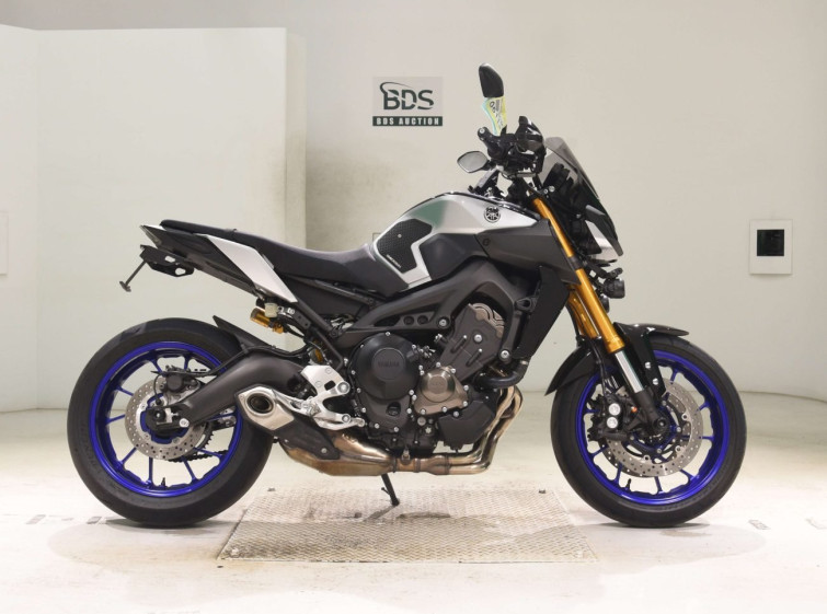 Мотоцикл Yamaha MT-09ASP с пробегом 2038 km