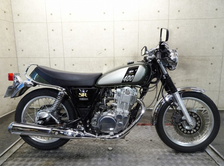 Мотоцикл Yamaha SR400 с пробегом 16590 km