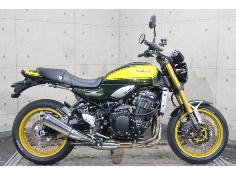Мотоцикл Kawasaki Z900RS з пробігом 2551 km