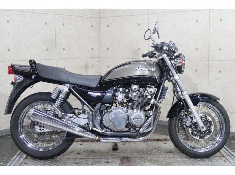 Мотоцикл Kawasaki ｾﾞﾌｧｰ750RS с пробегом 3022 km